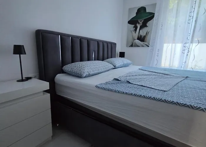 아파트 Katja In 트로기르